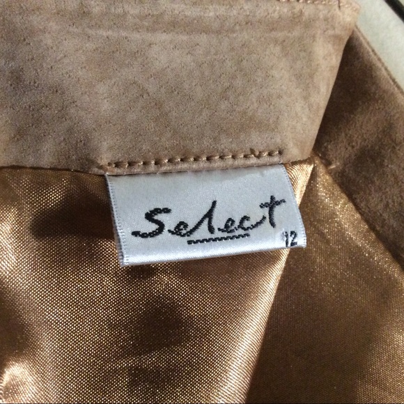 Select suede skirt with matching belt - Picture 10 of 13